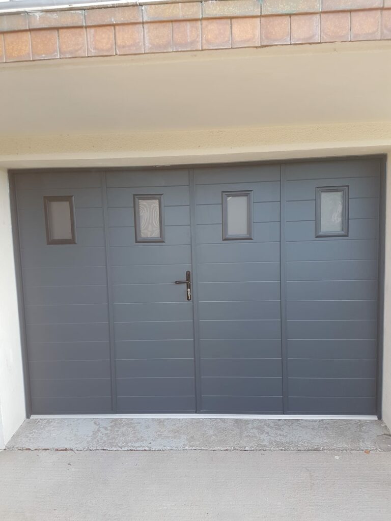 Porte de garage battante 3
