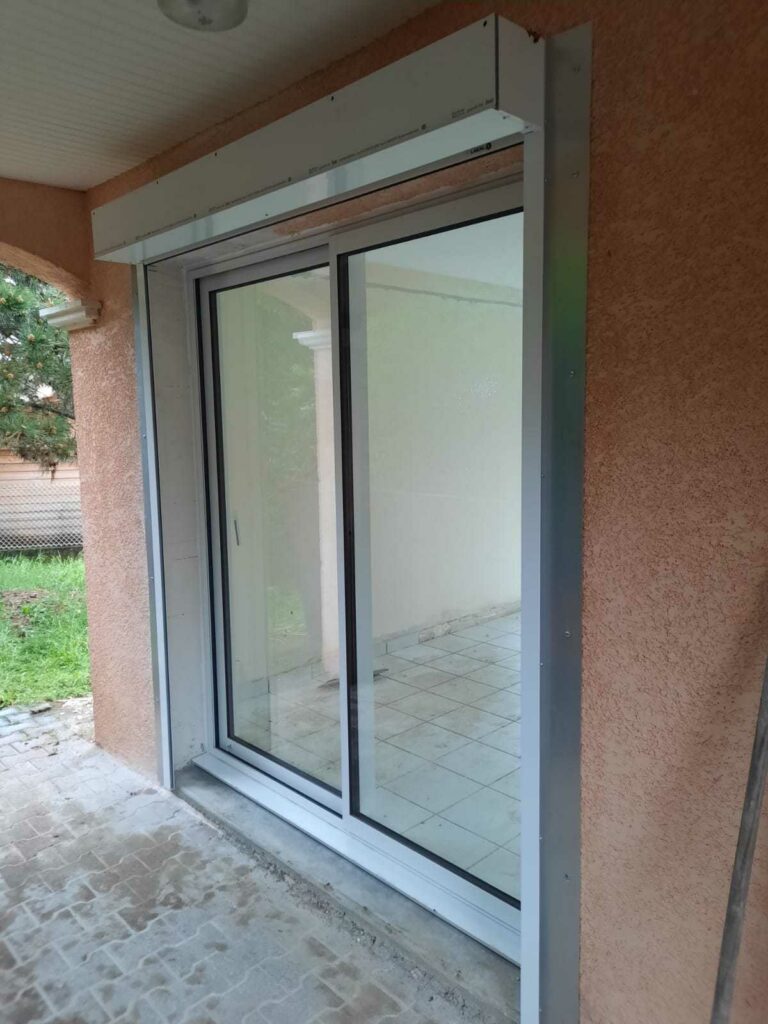 Porte-sur-mesure-a-Firminy-3