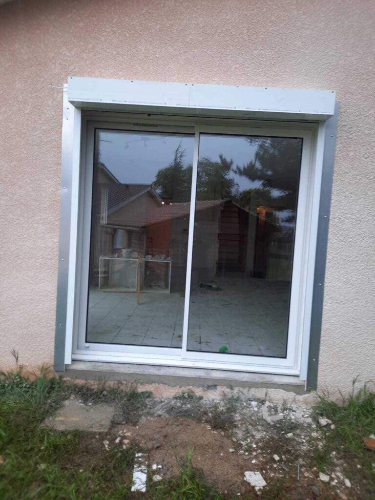 Porte-sur-mesure-a-Firminy-4