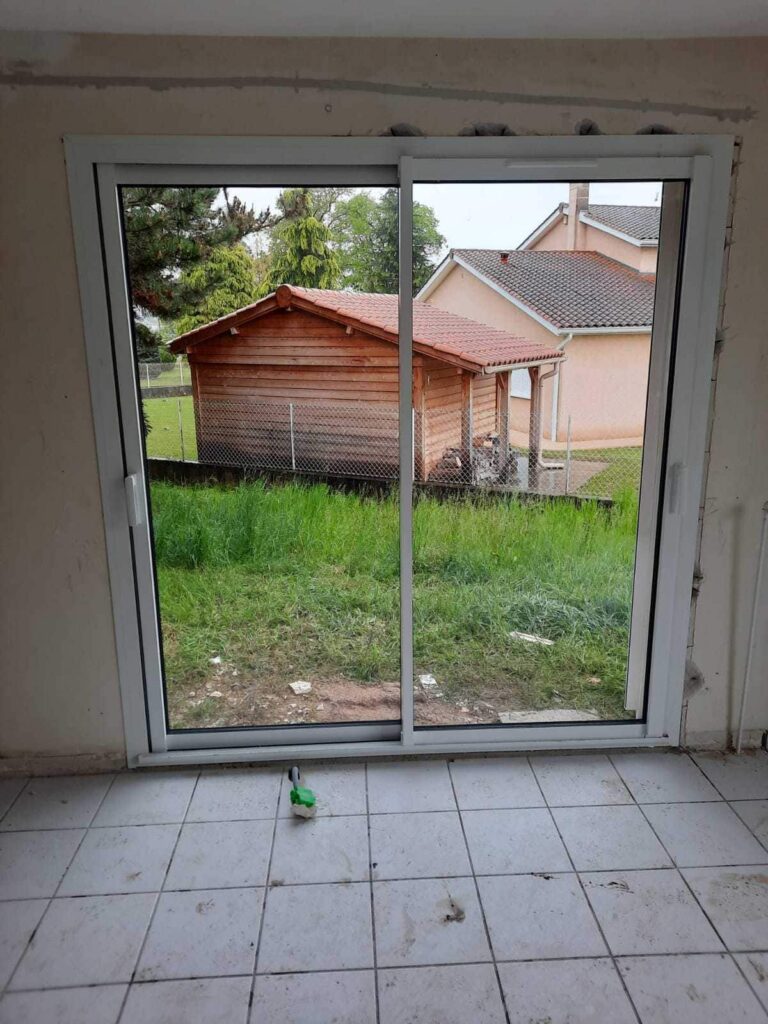Porte-sur-mesure-a-Firminy-5